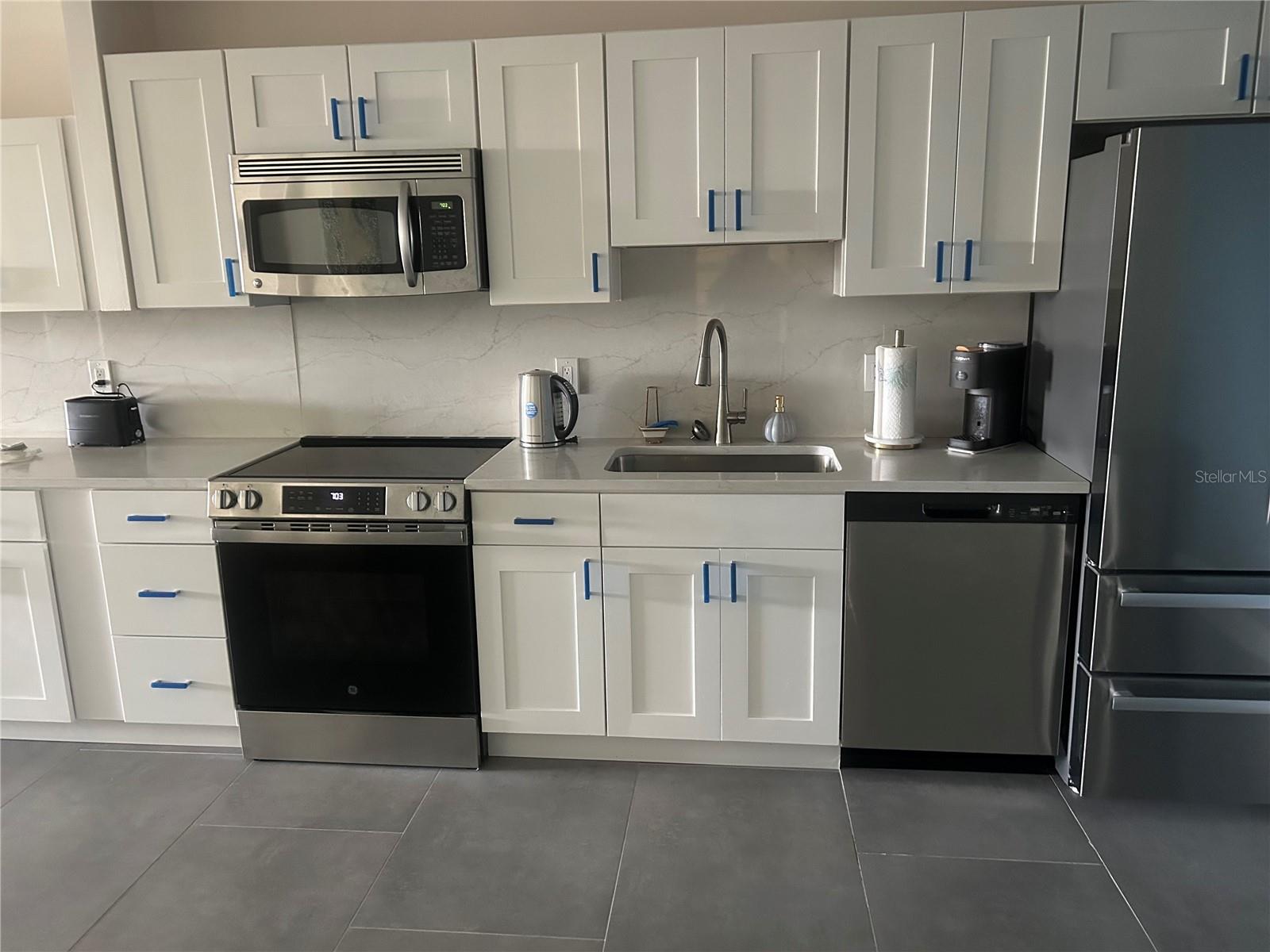 4822 OCEAN BLVD #3D — photo 34