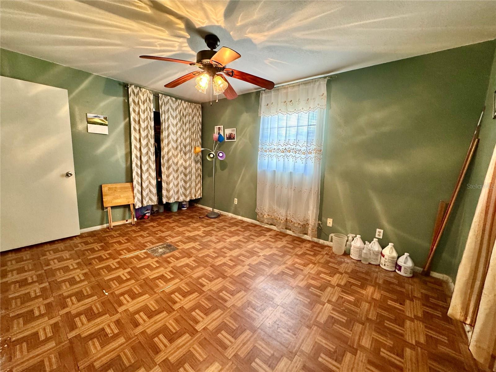 12309 CAMBRIDGE AVE — photo 14