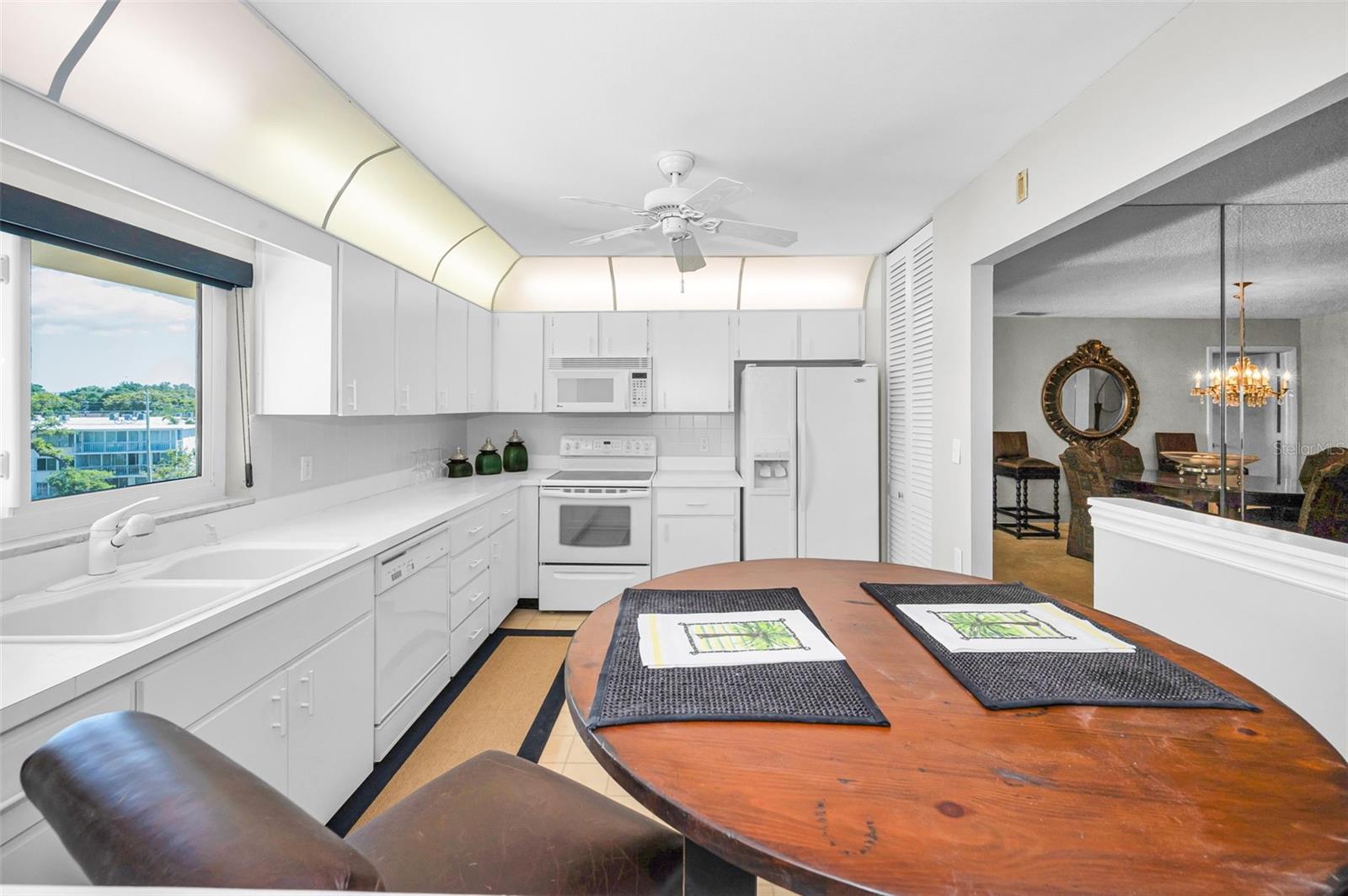 100 BLUFF VIEW DR #514C — photo 9