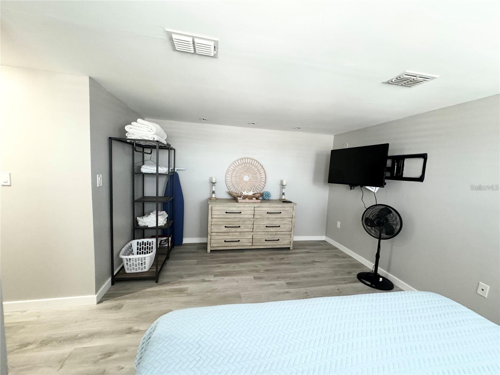 1255 TARPON CENTER DR #612 — photo 6
