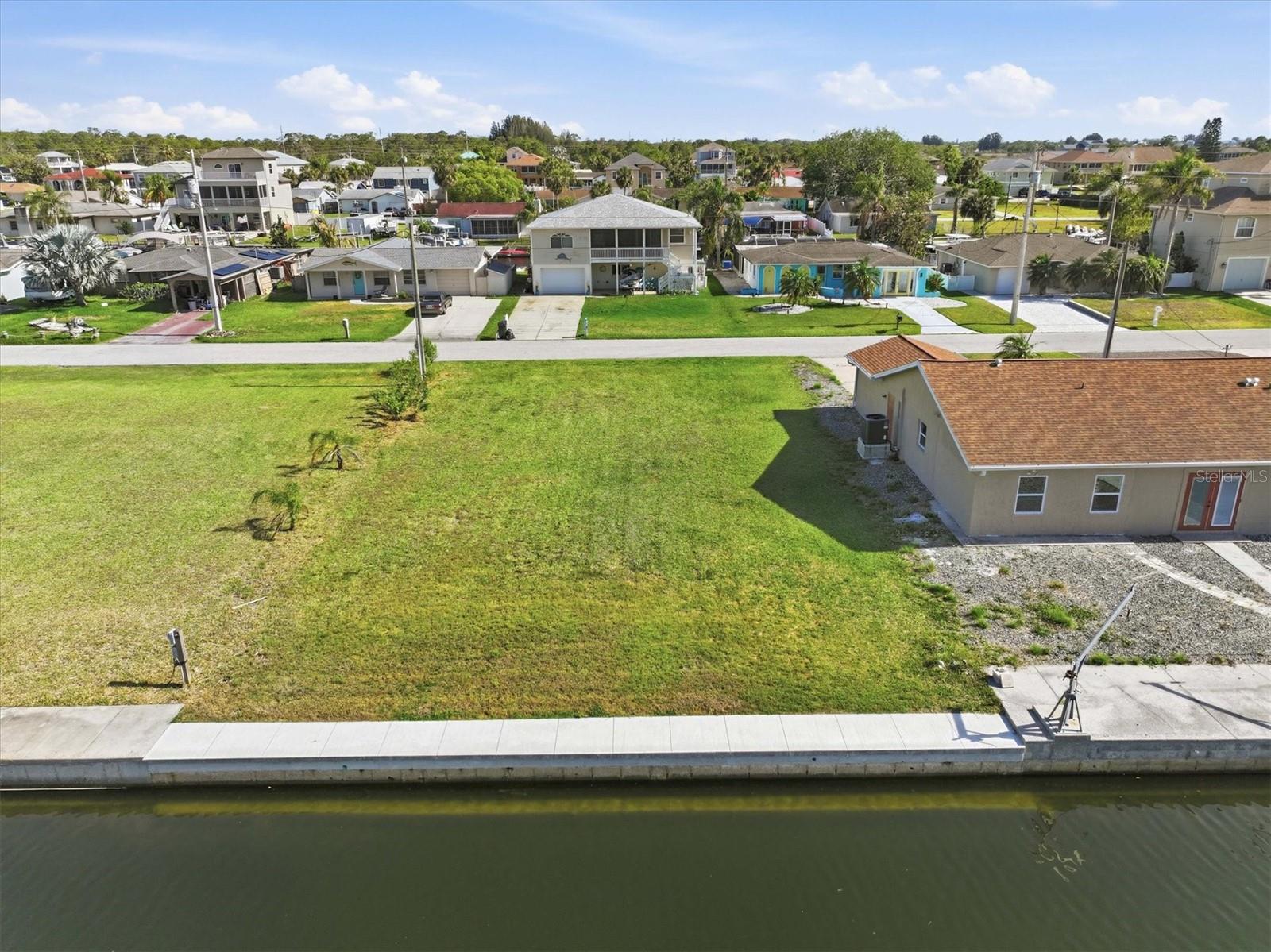 7429 HATTERAS DR — photo 2