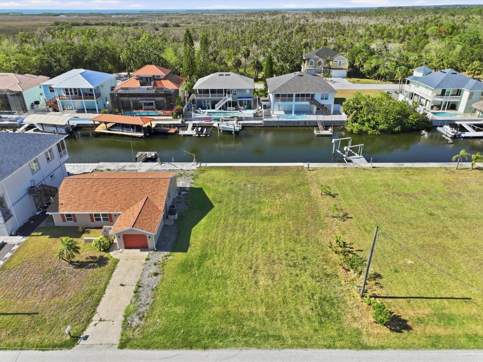 7429 HATTERAS DR — photo 3