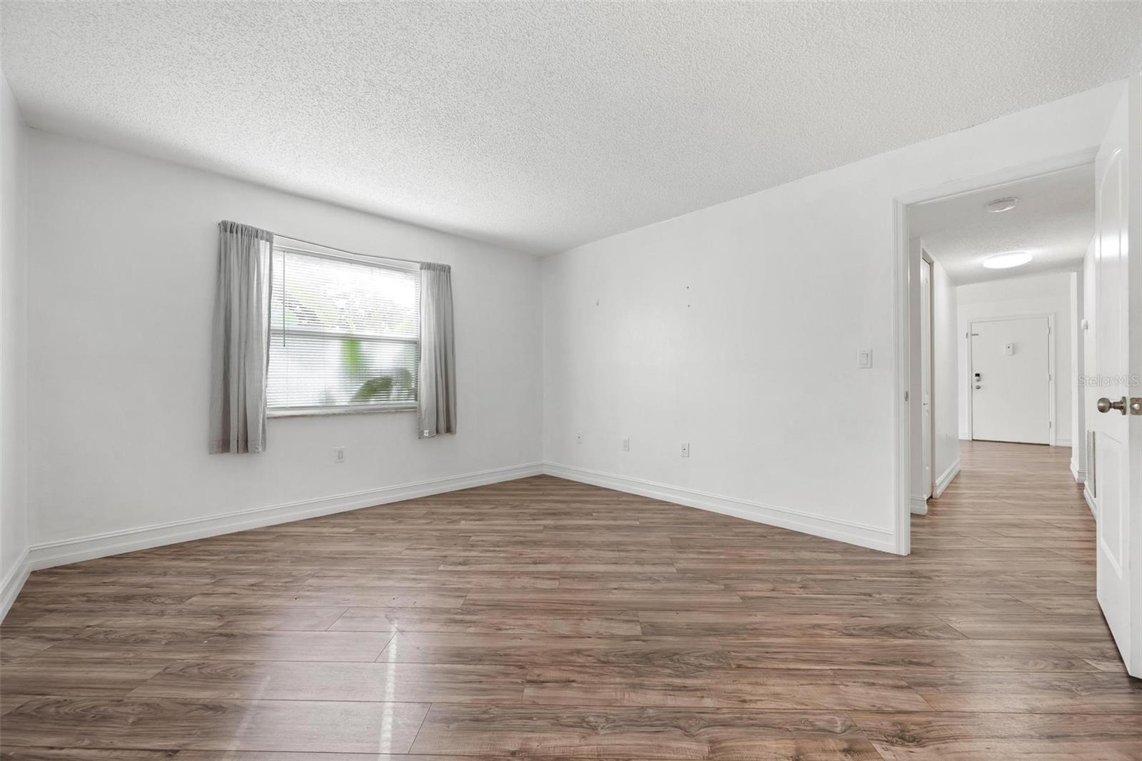 3223 BENEVA RD #101 — photo 15