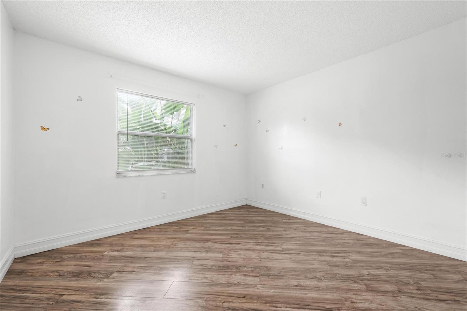3223 BENEVA RD #101 — photo 12