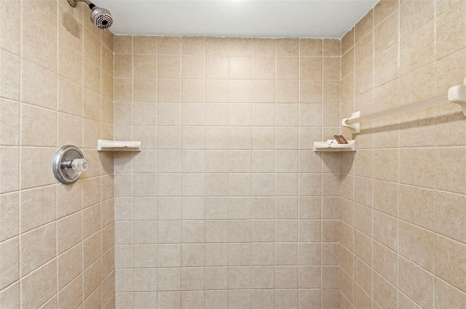 4939 FLORAMAR TER #501 — photo 27