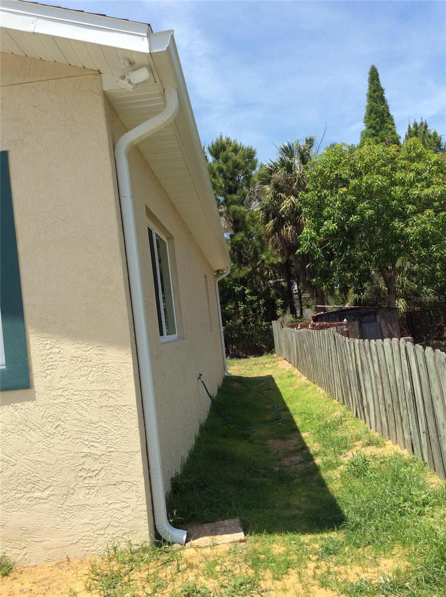 2812 DURHAM ST — photo 11