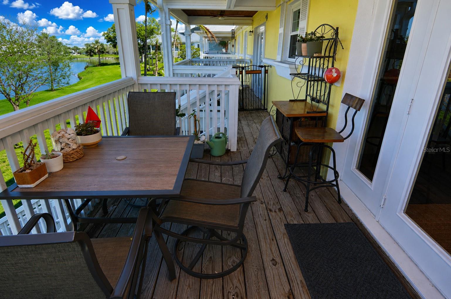 121 SEAHORSE DR SE #C — photo 47