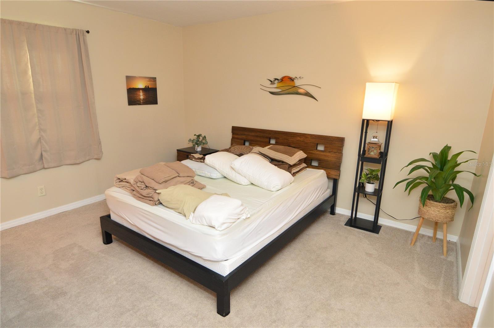 121 SEAHORSE DR SE #C — photo 22