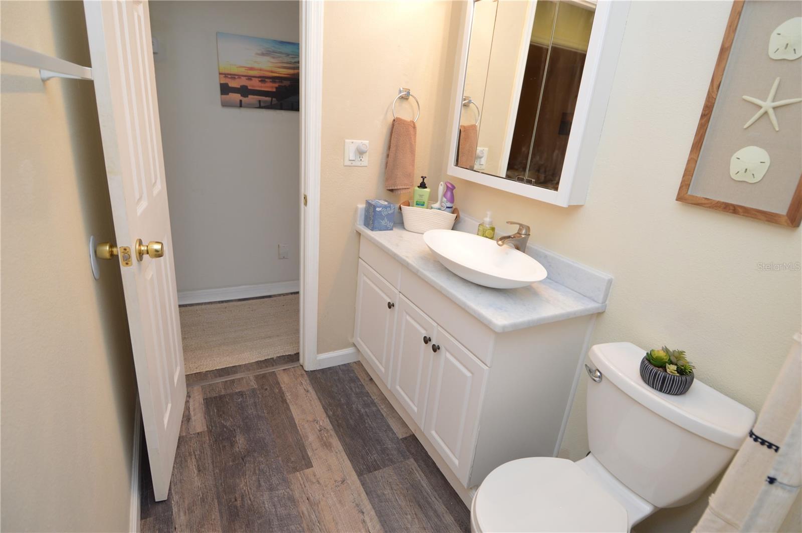 121 SEAHORSE DR SE #C — photo 45