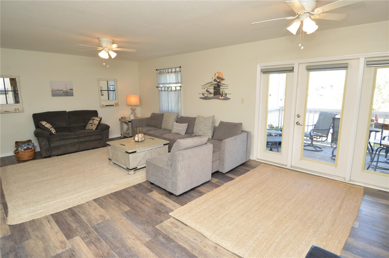 121 SEAHORSE DR SE #C — photo 17