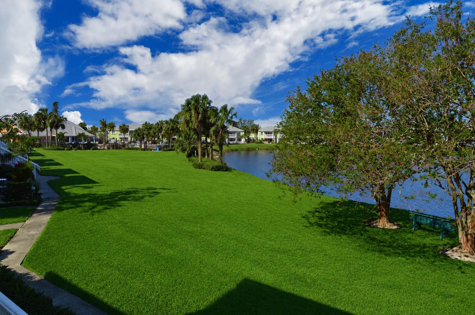 121 SEAHORSE DR SE #C — photo 53