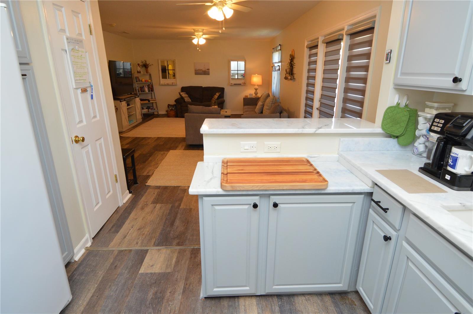121 SEAHORSE DR SE #C — photo 14