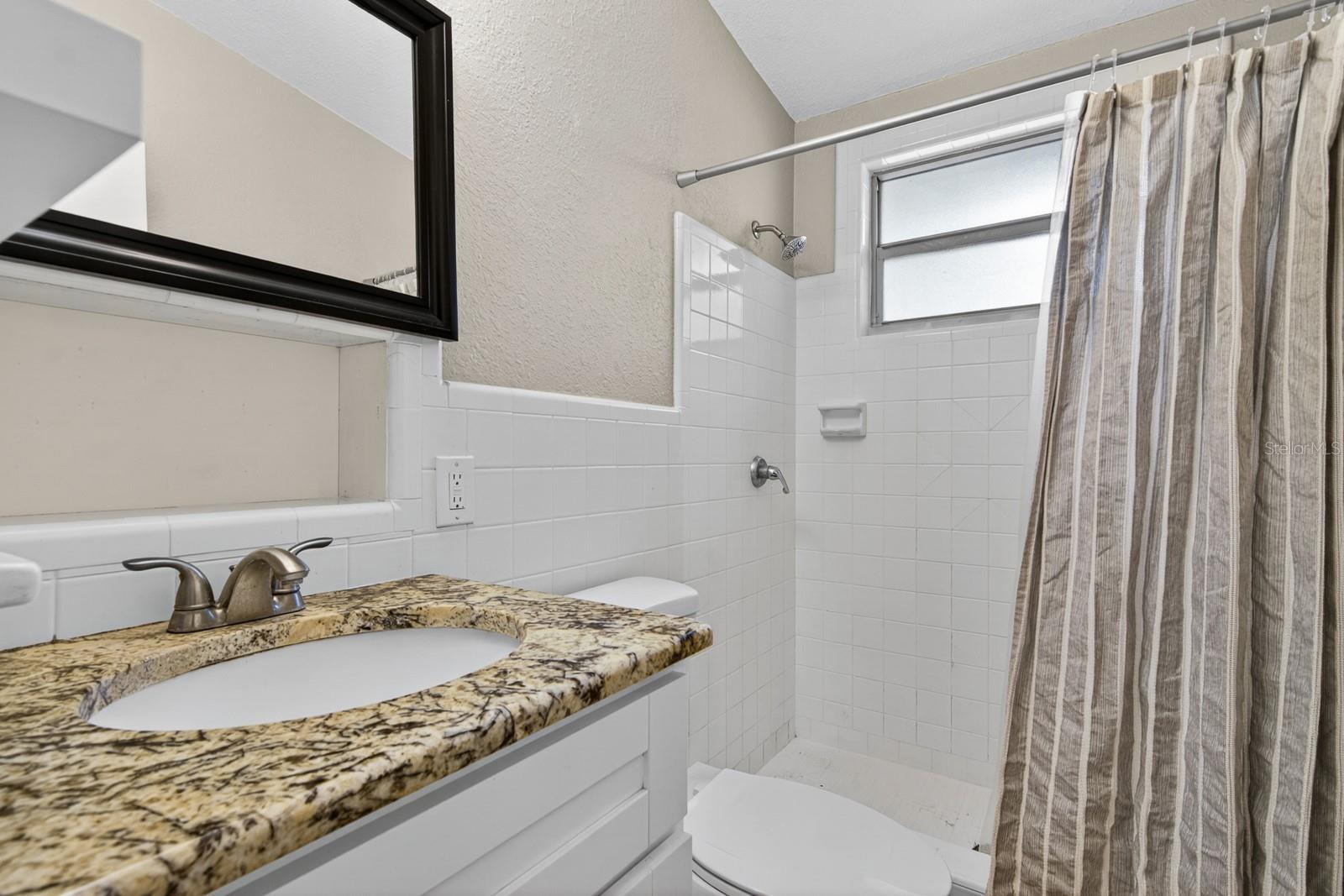 1424 S EVERGREEN AVE — photo 27