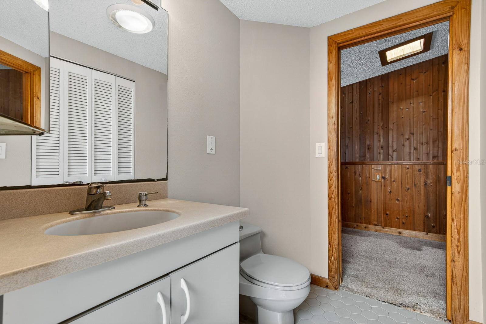 1424 S EVERGREEN AVE — photo 41