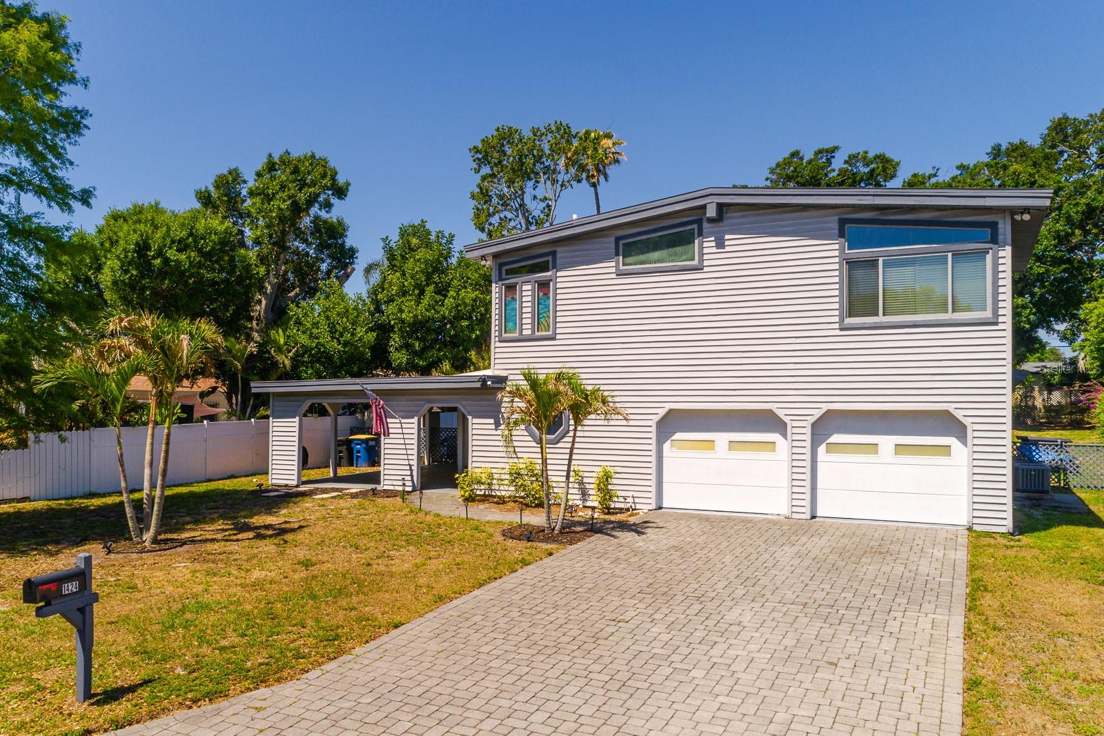 1424 S EVERGREEN AVE — photo 64