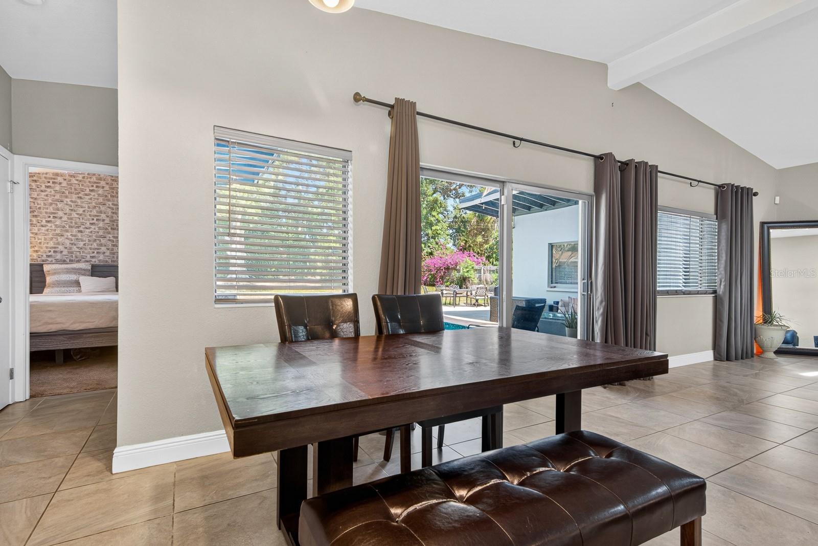 1424 S EVERGREEN AVE — photo 10