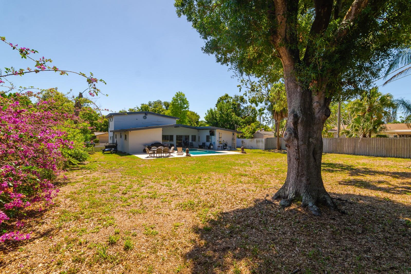 1424 S EVERGREEN AVE — photo 4