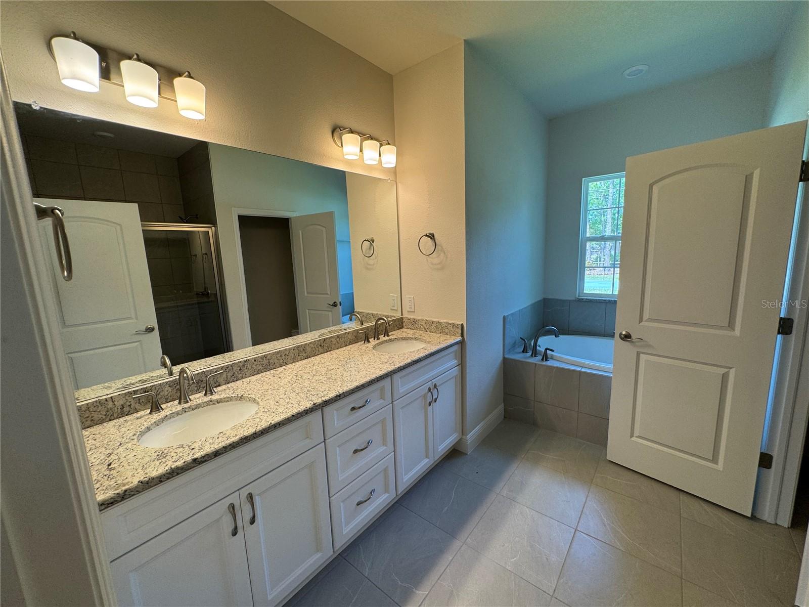 5874 FERENDINA ST — photo 21