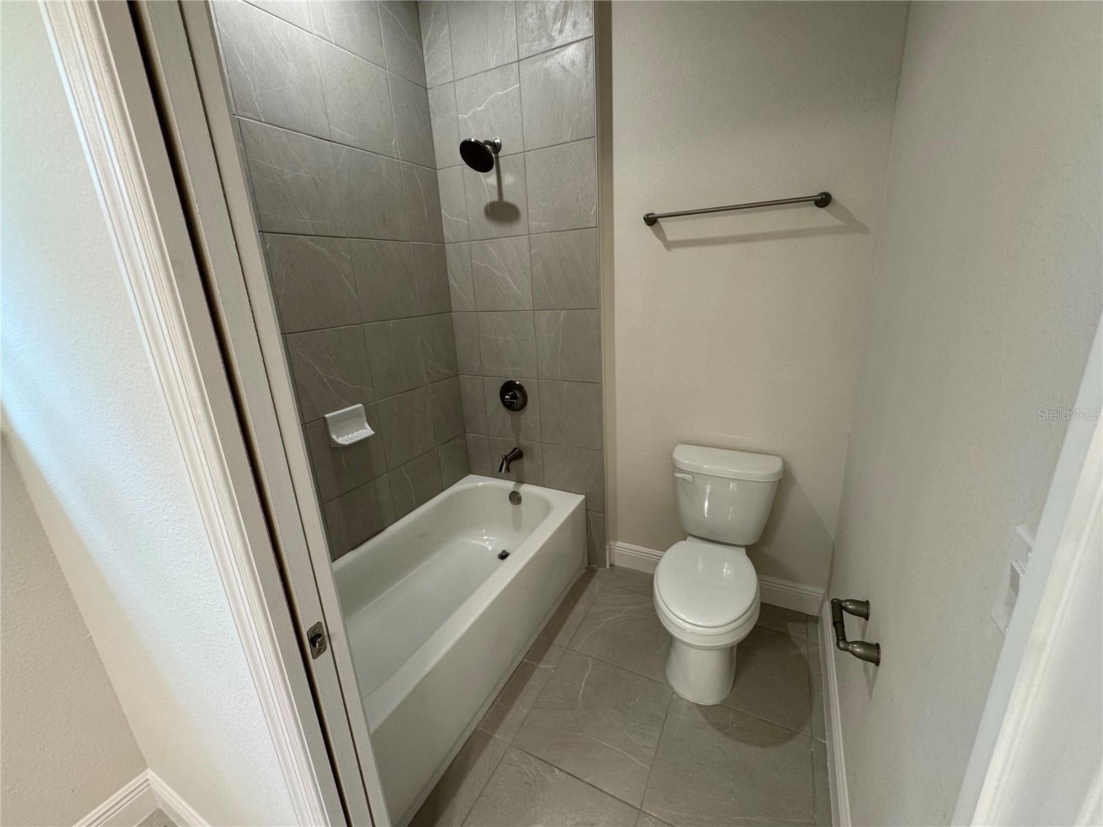 5874 FERENDINA ST — photo 9