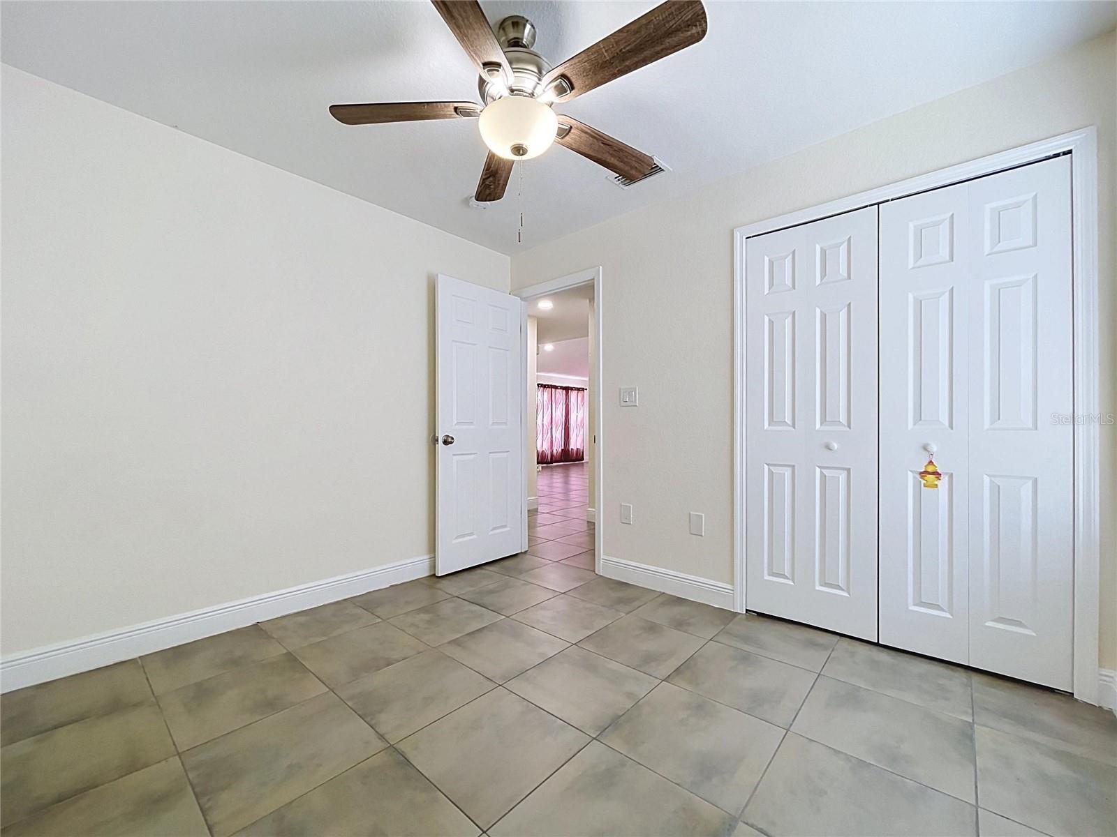 2127 W PERIO ST #1 — photo 45