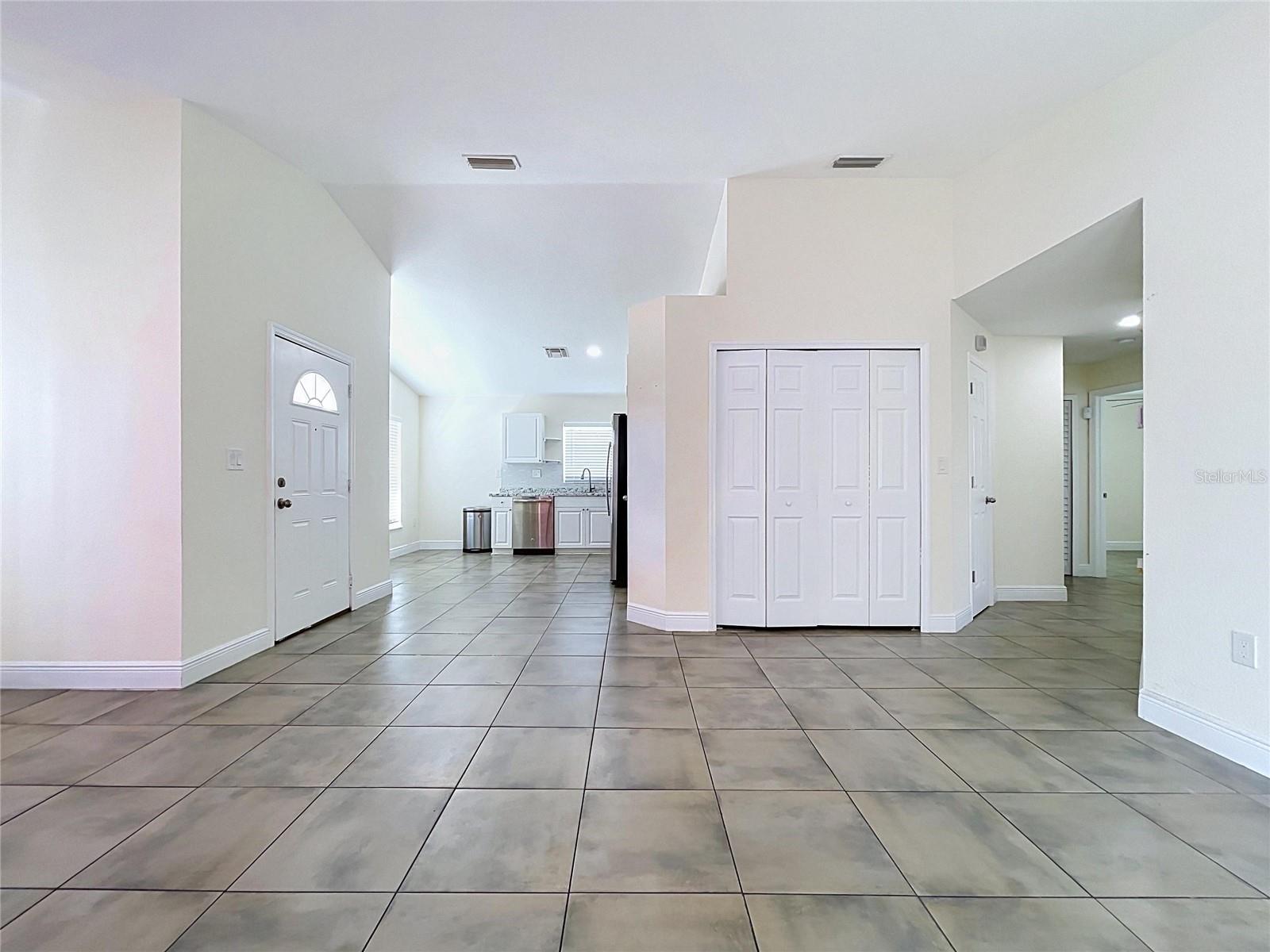 2127 W PERIO ST #1 — photo 35