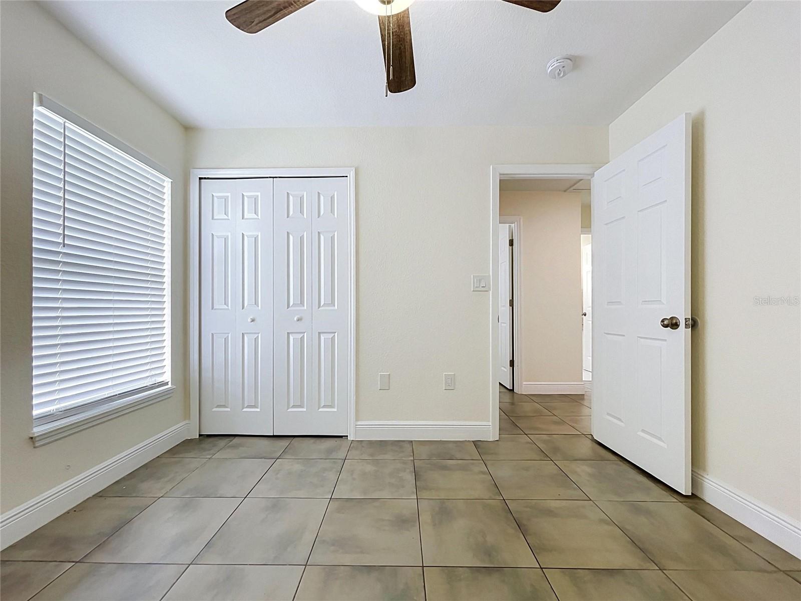 2127 W PERIO ST #1 — photo 52