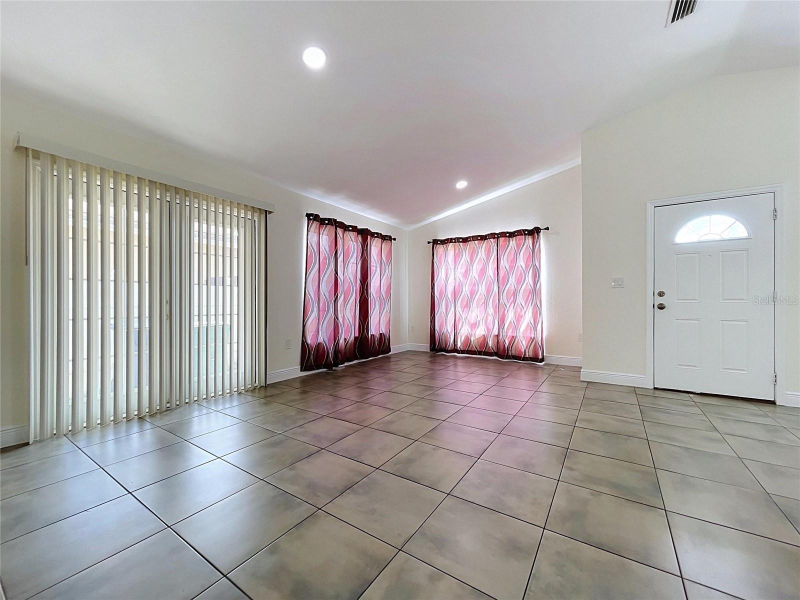 2127 W PERIO ST #1 — photo 12