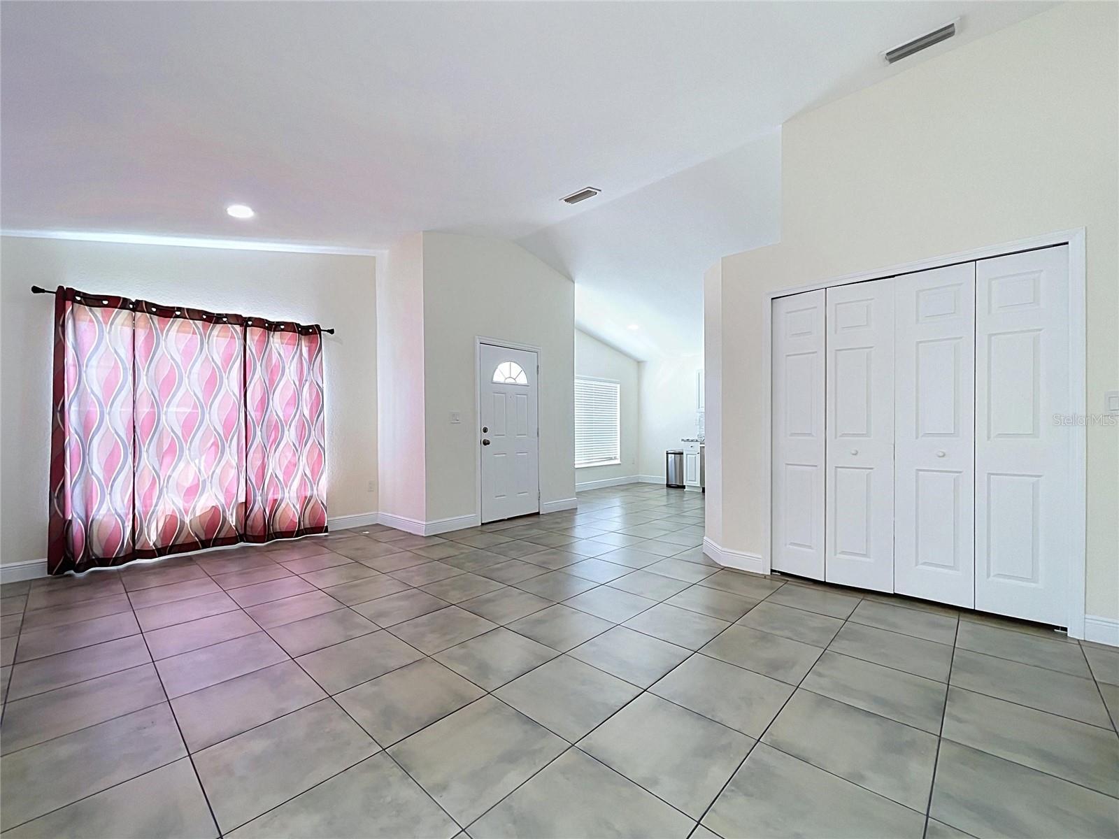 2127 W PERIO ST #1 — photo 8