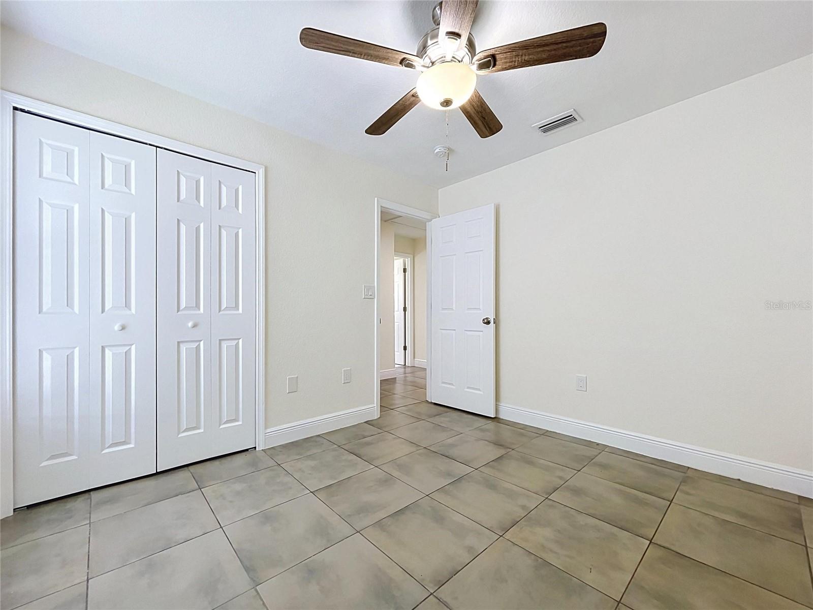 2127 W PERIO ST #1 — photo 44