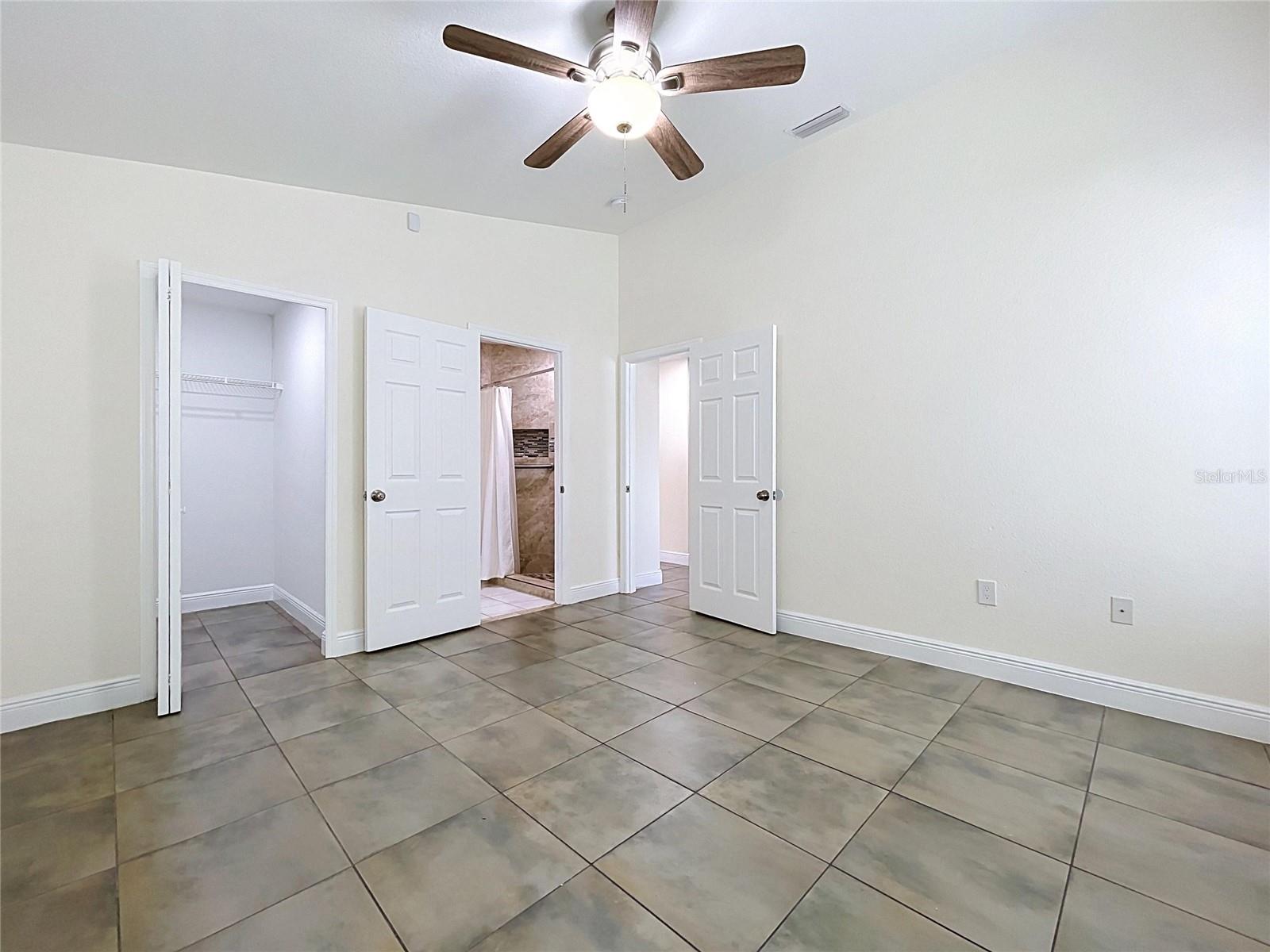 2127 W PERIO ST #1 — photo 51