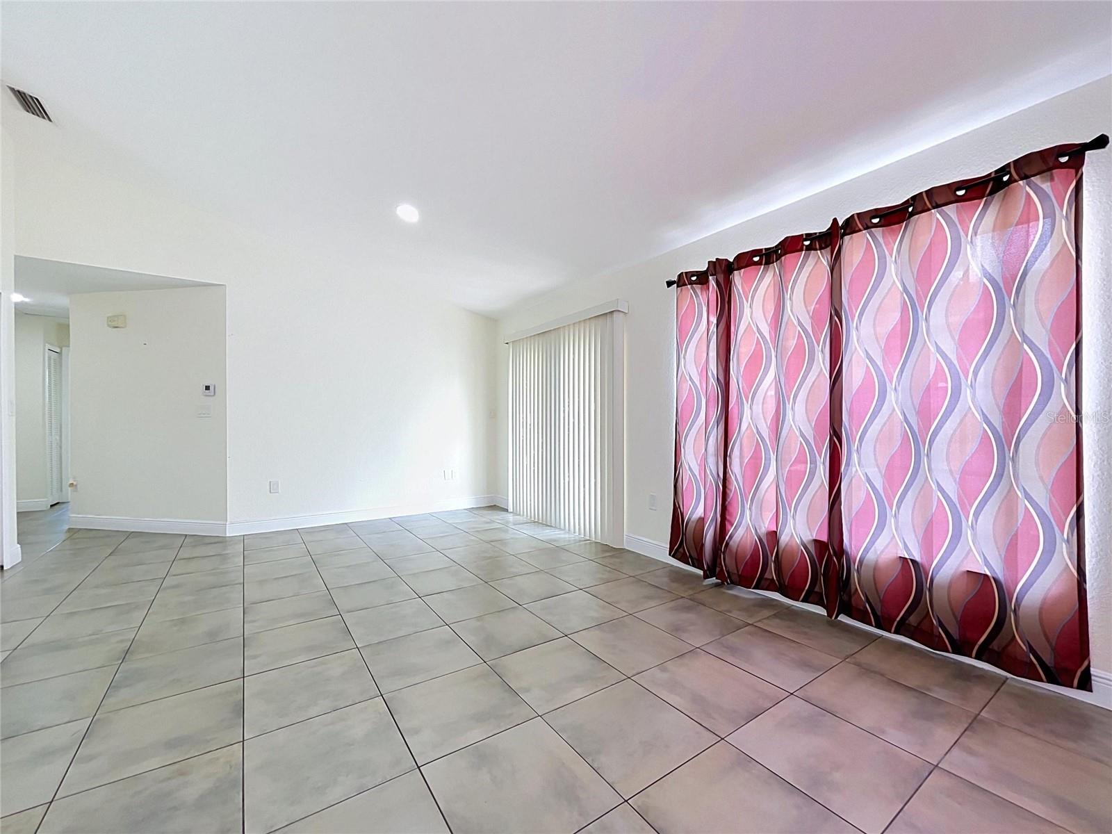 2127 W PERIO ST #1 — photo 30