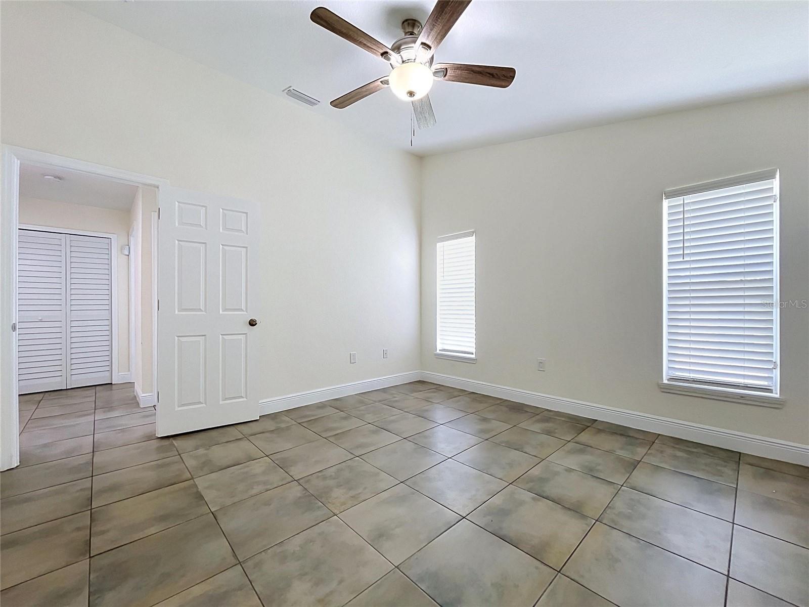 2127 W PERIO ST #1 — photo 49