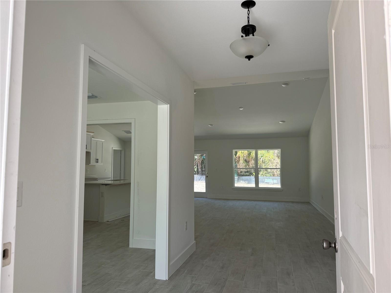 7302 RAMBER AVE — photo 2