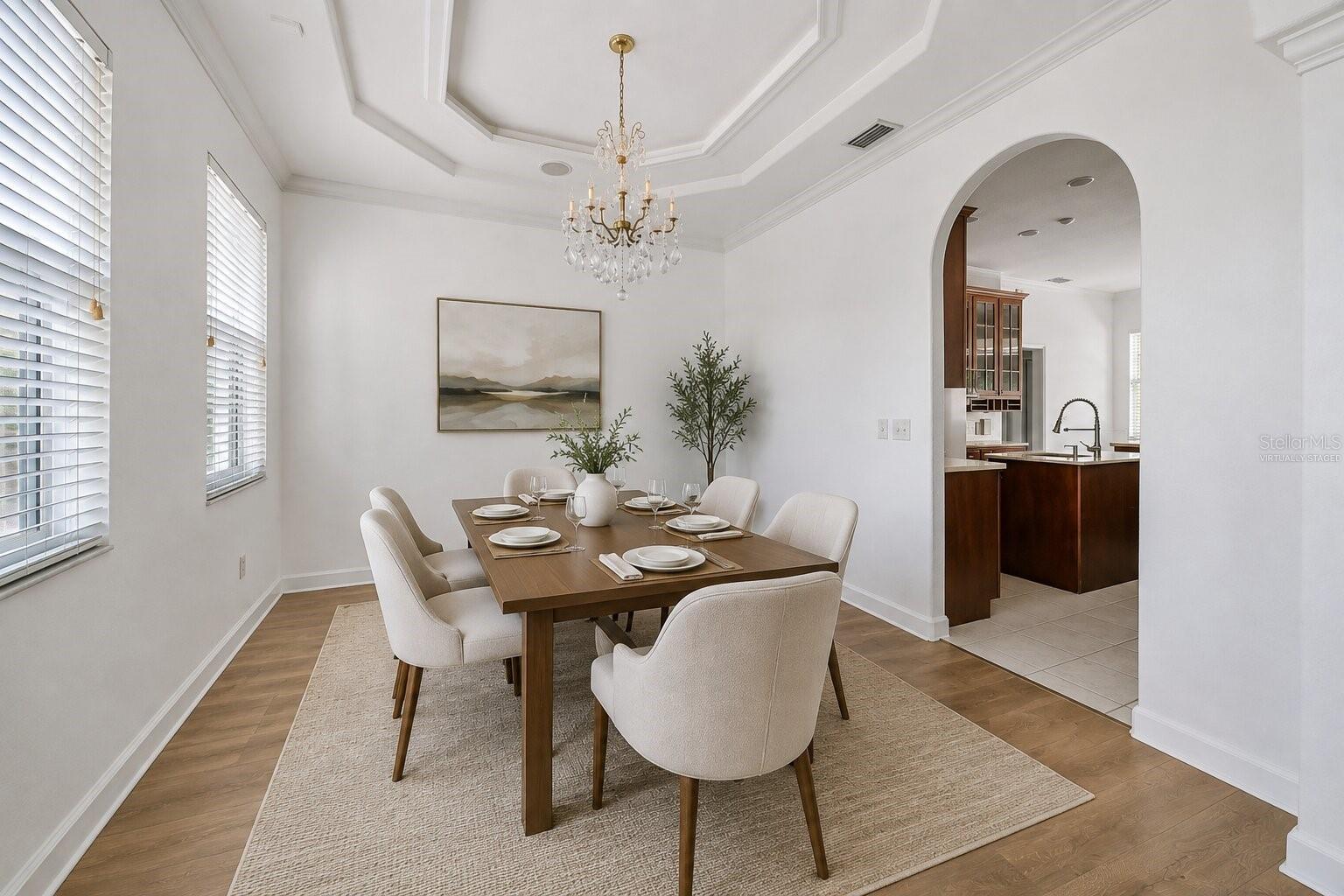 1507 W WINDHORST RD — photo 10