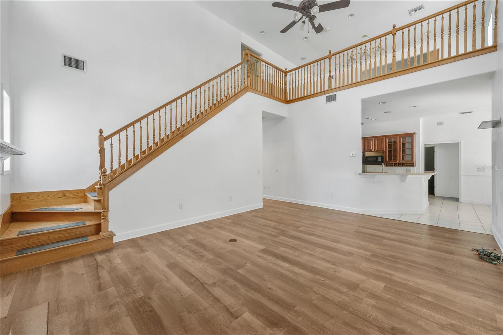 1507 W WINDHORST RD — photo 20