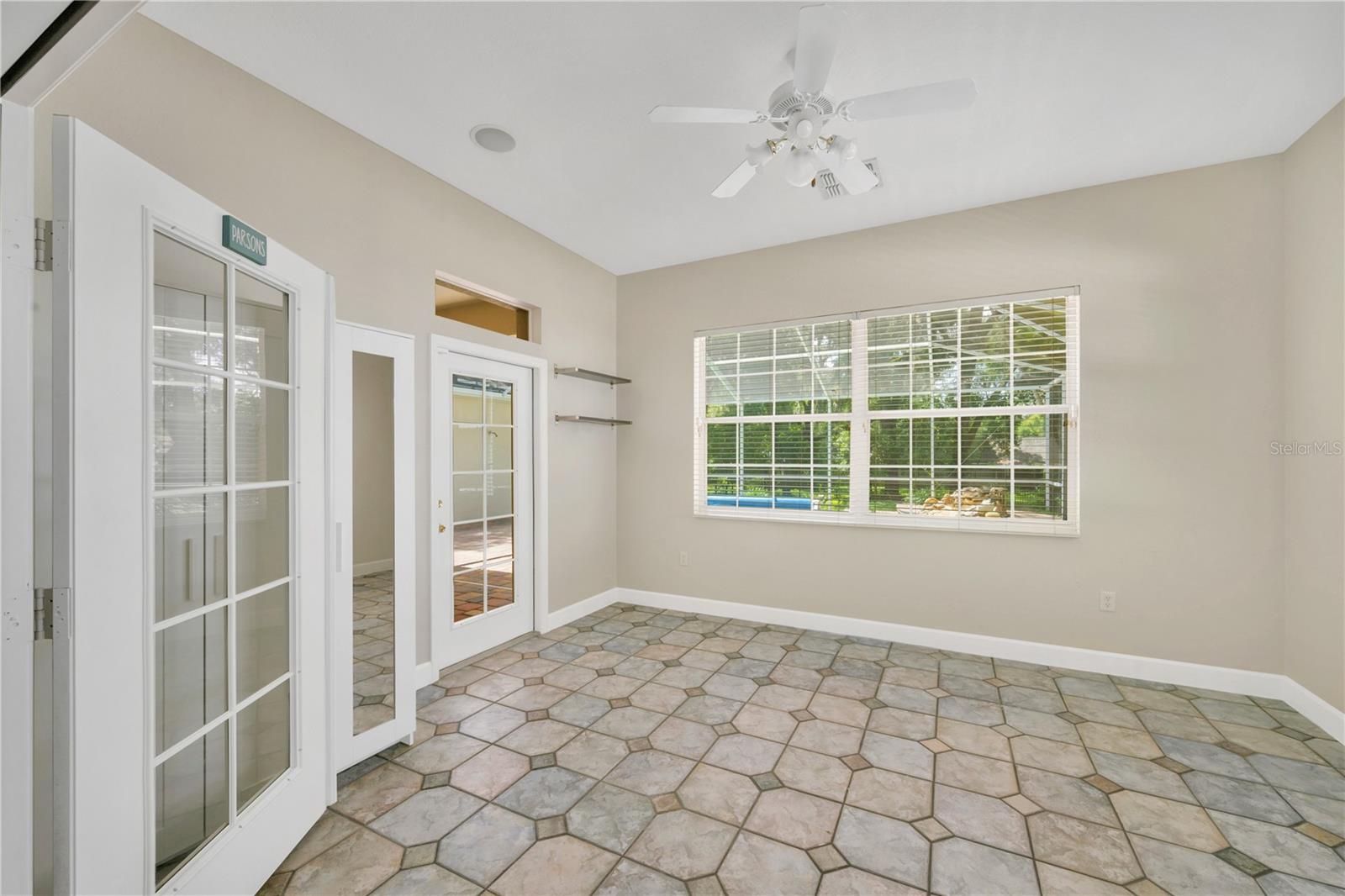 1507 W WINDHORST RD — photo 23