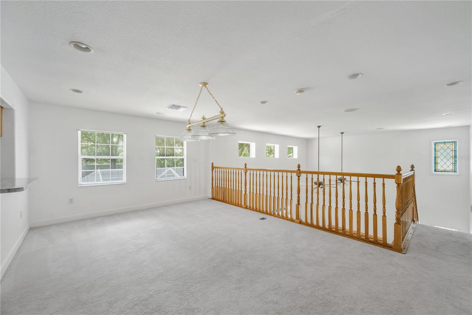 1507 W WINDHORST RD — photo 38
