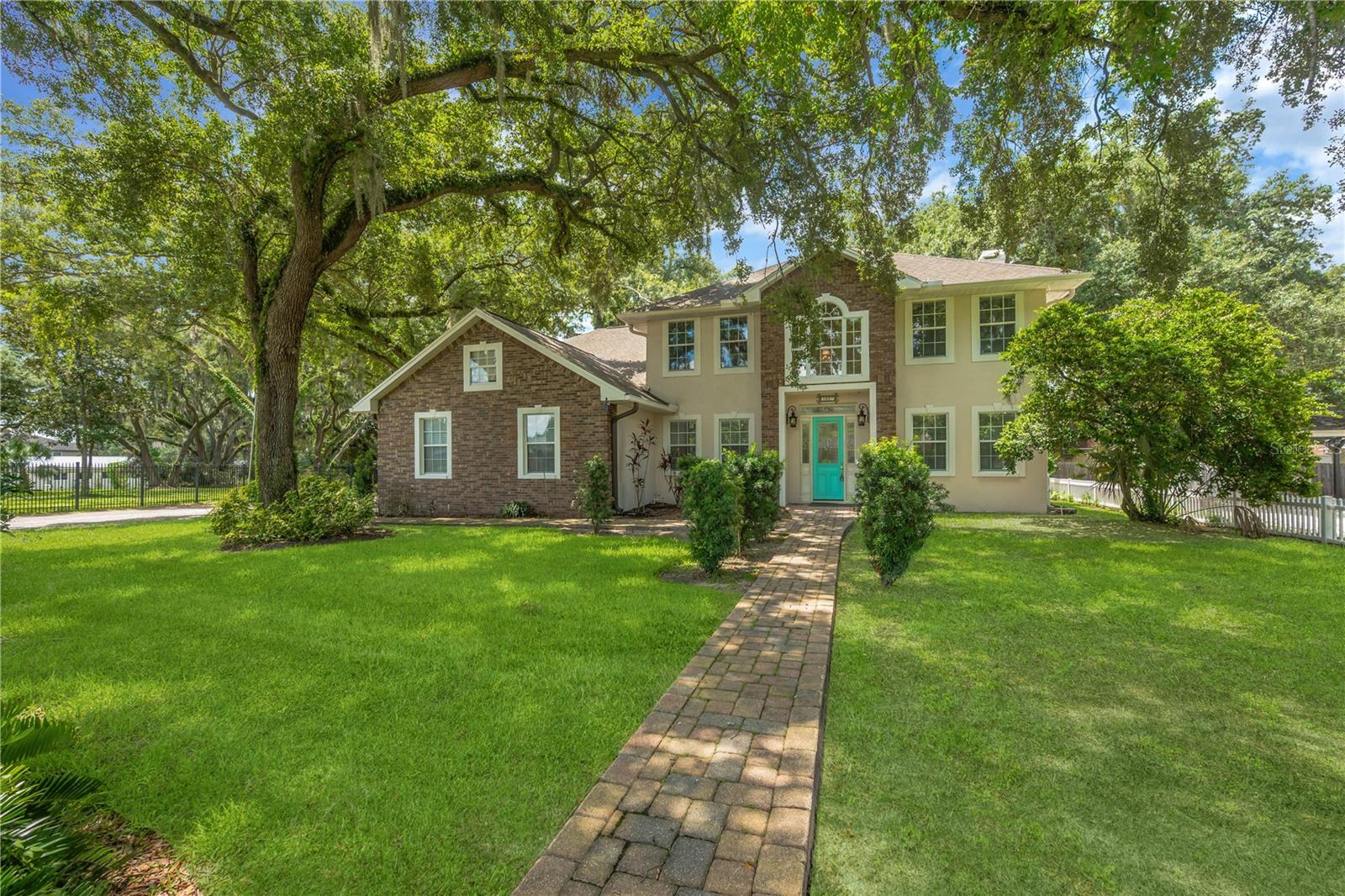 1507 W WINDHORST RD — photo 2