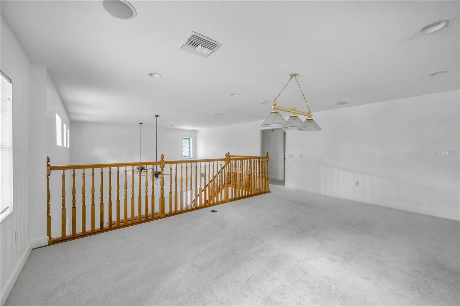 1507 W WINDHORST RD — photo 36