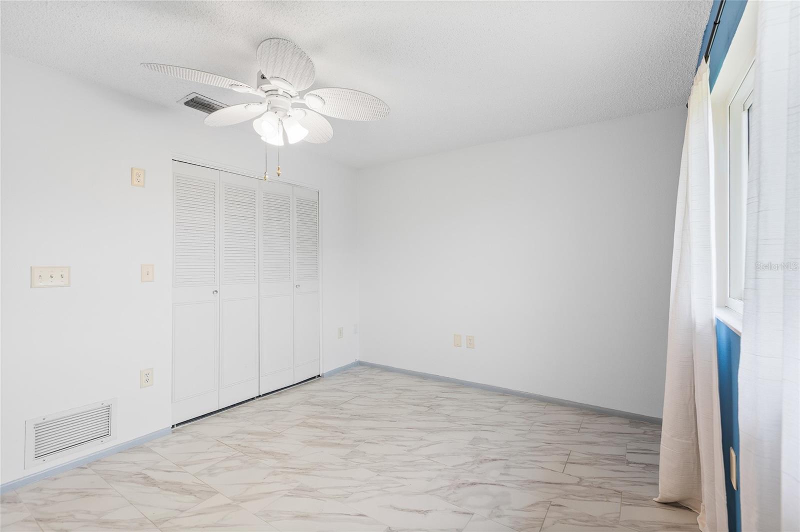 4563 GREAT LAKES DR S — photo 28