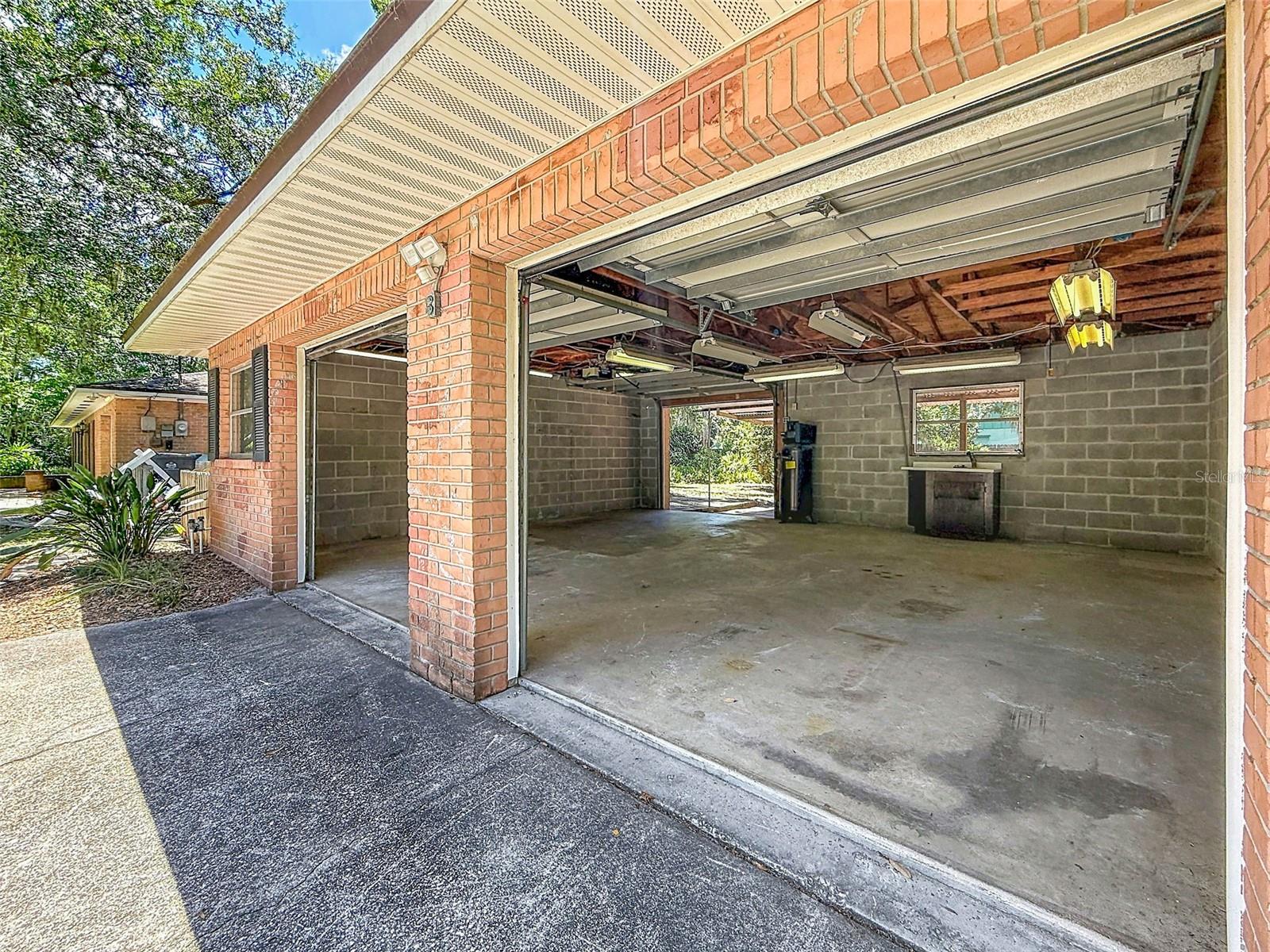 18202 OAKDALE RD — photo 59