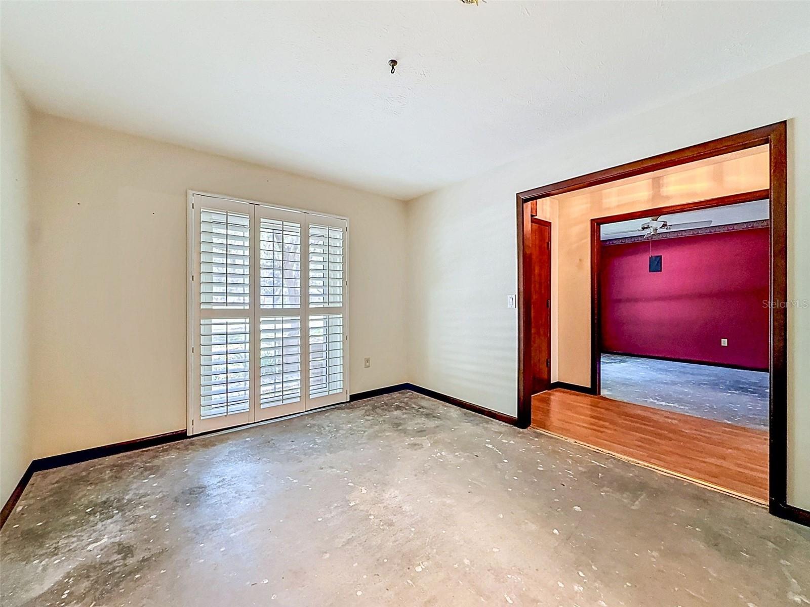 18202 OAKDALE RD — photo 20