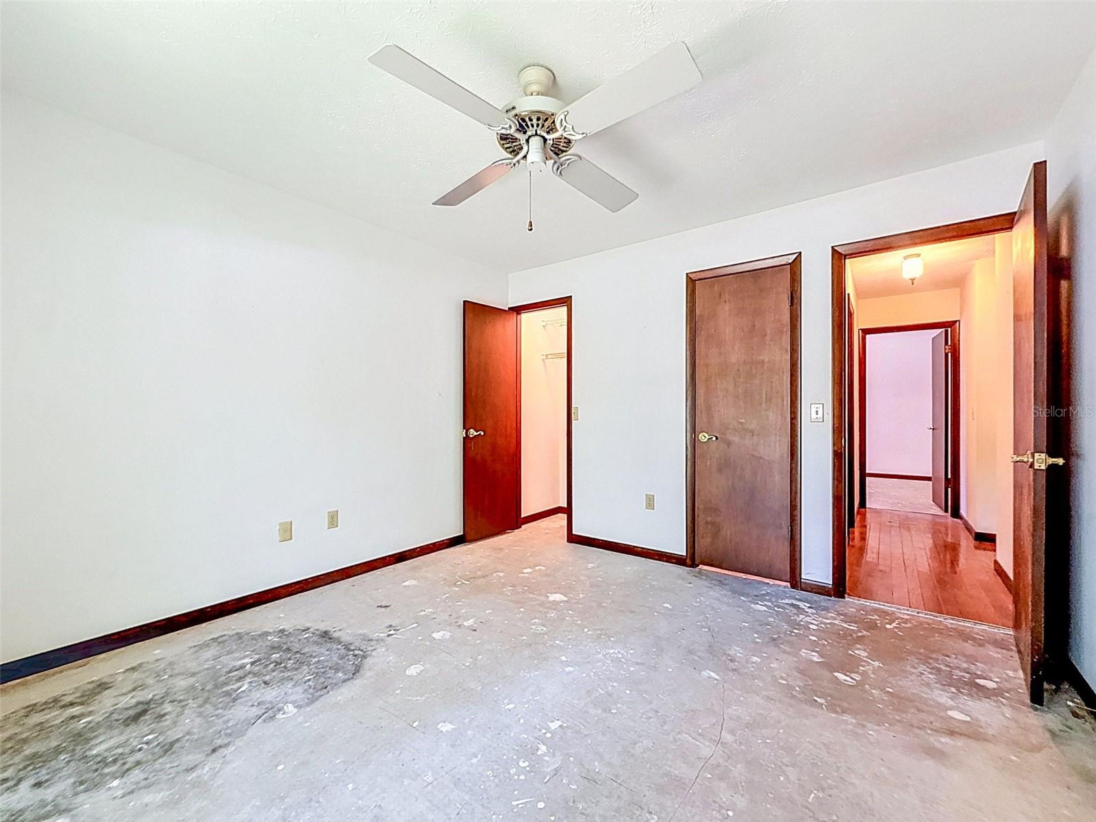18202 OAKDALE RD — photo 44