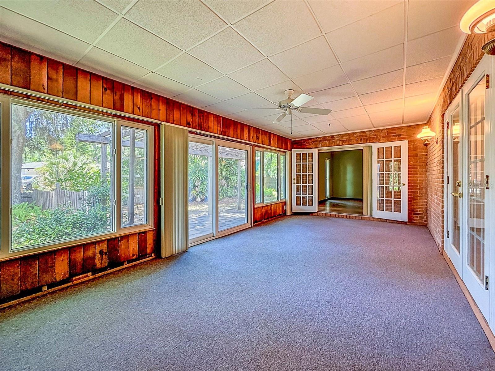 18202 OAKDALE RD — photo 34