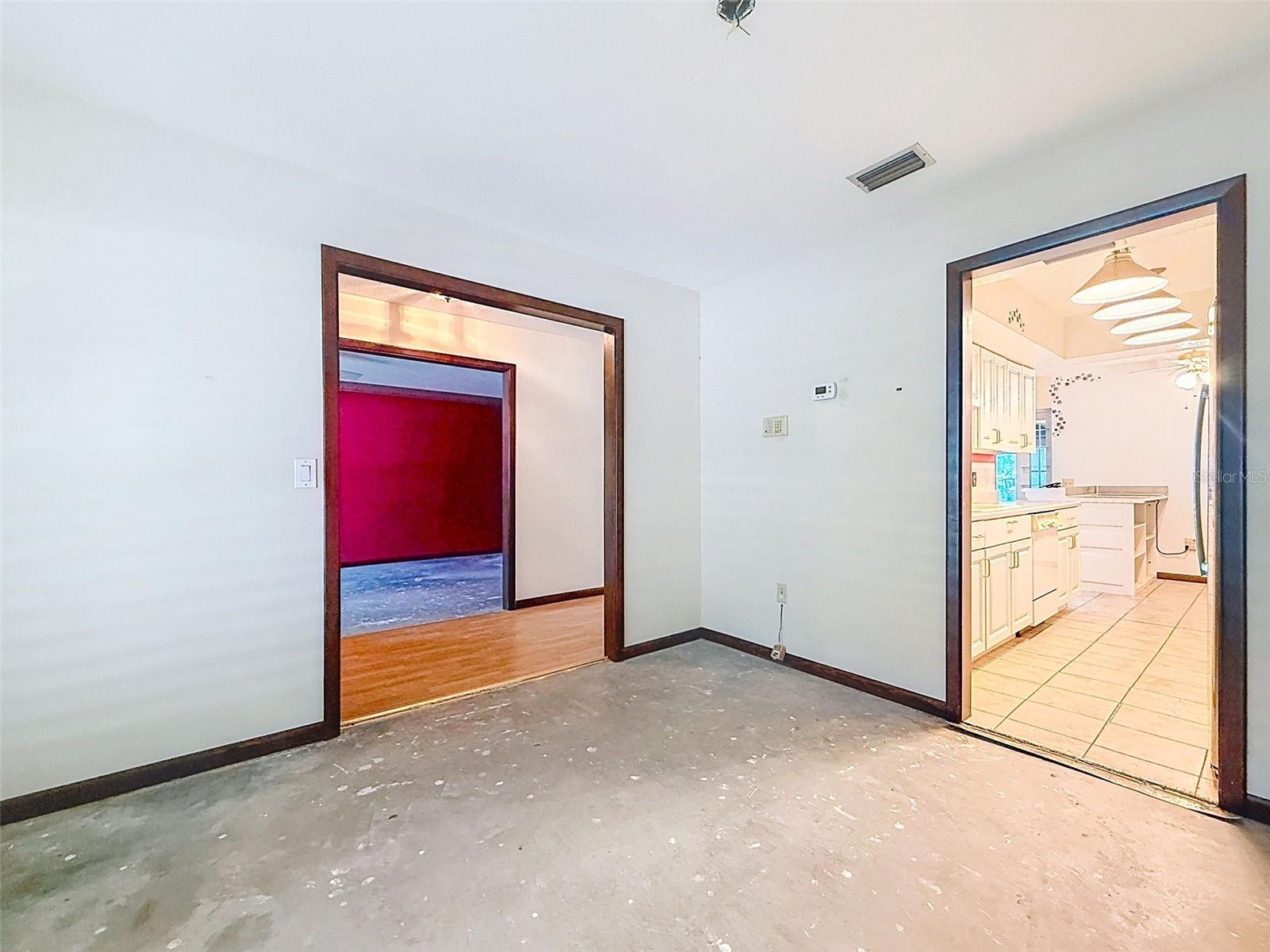 18202 OAKDALE RD — photo 21