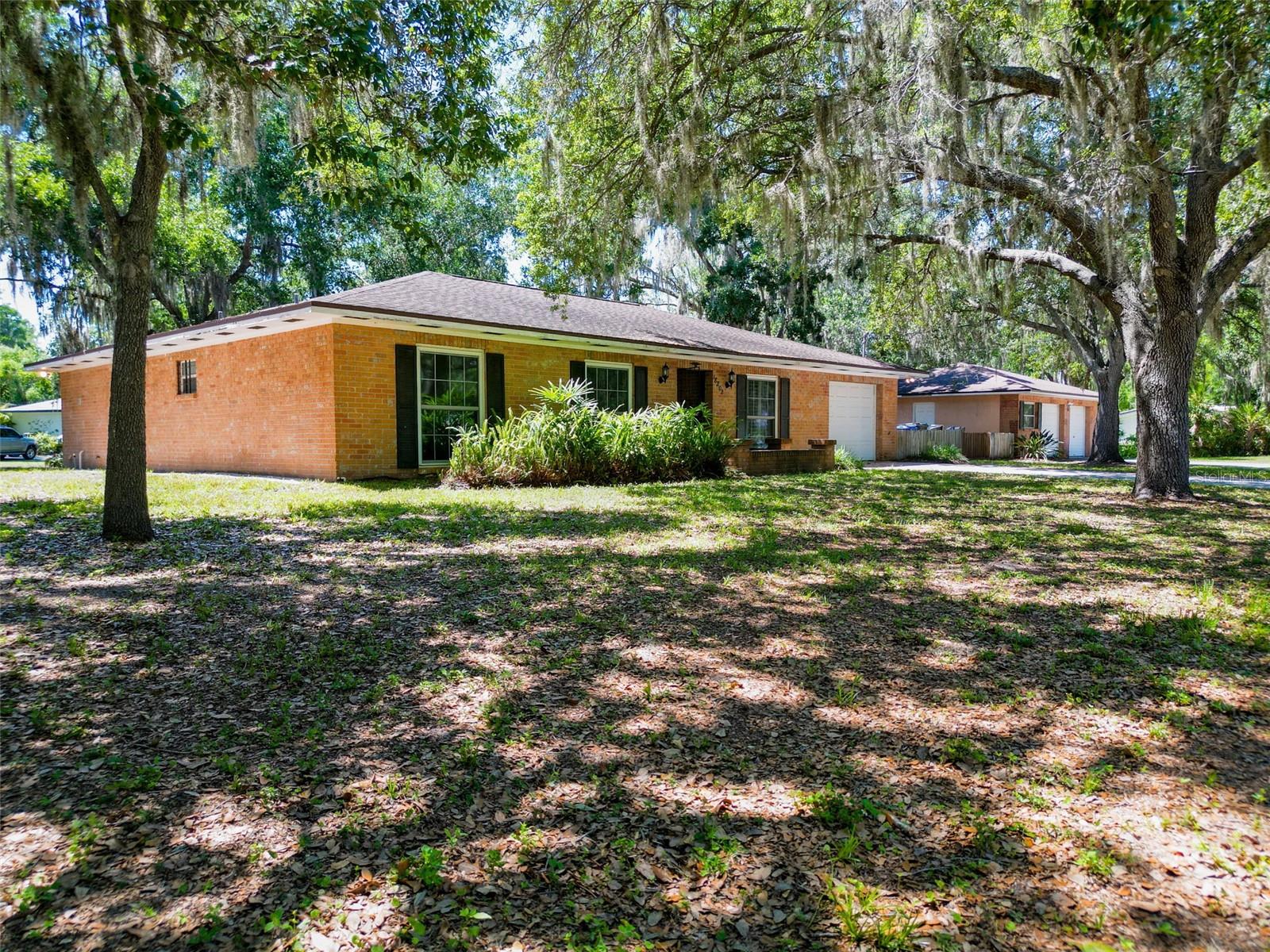 18202 OAKDALE RD — photo 10