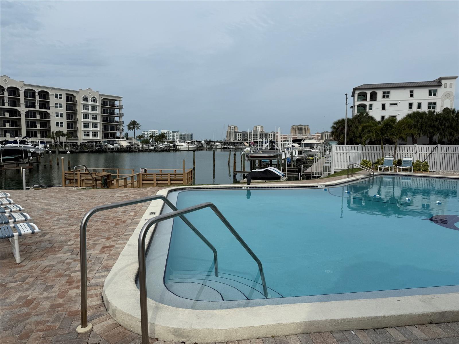 255 DOLPHIN PT #2 — photo 28
