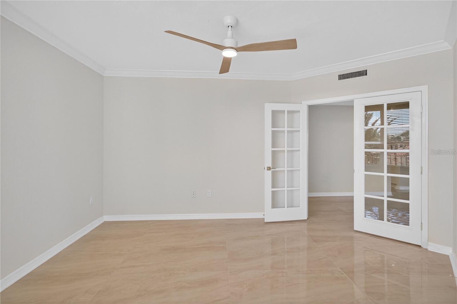 5430 EAGLES POINT CIR #202 — photo 21