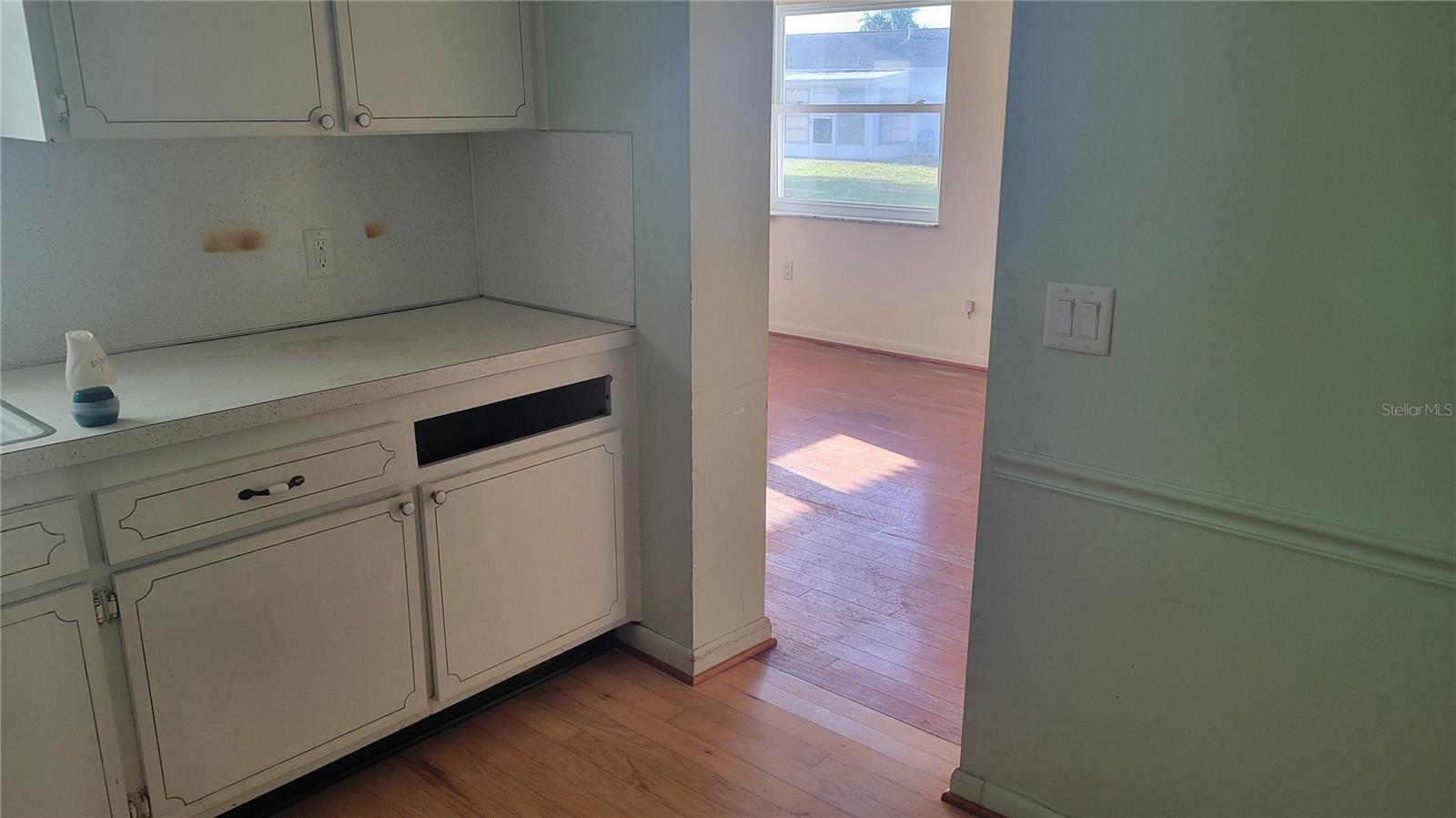 9850 LILY ST N #117 — photo 5