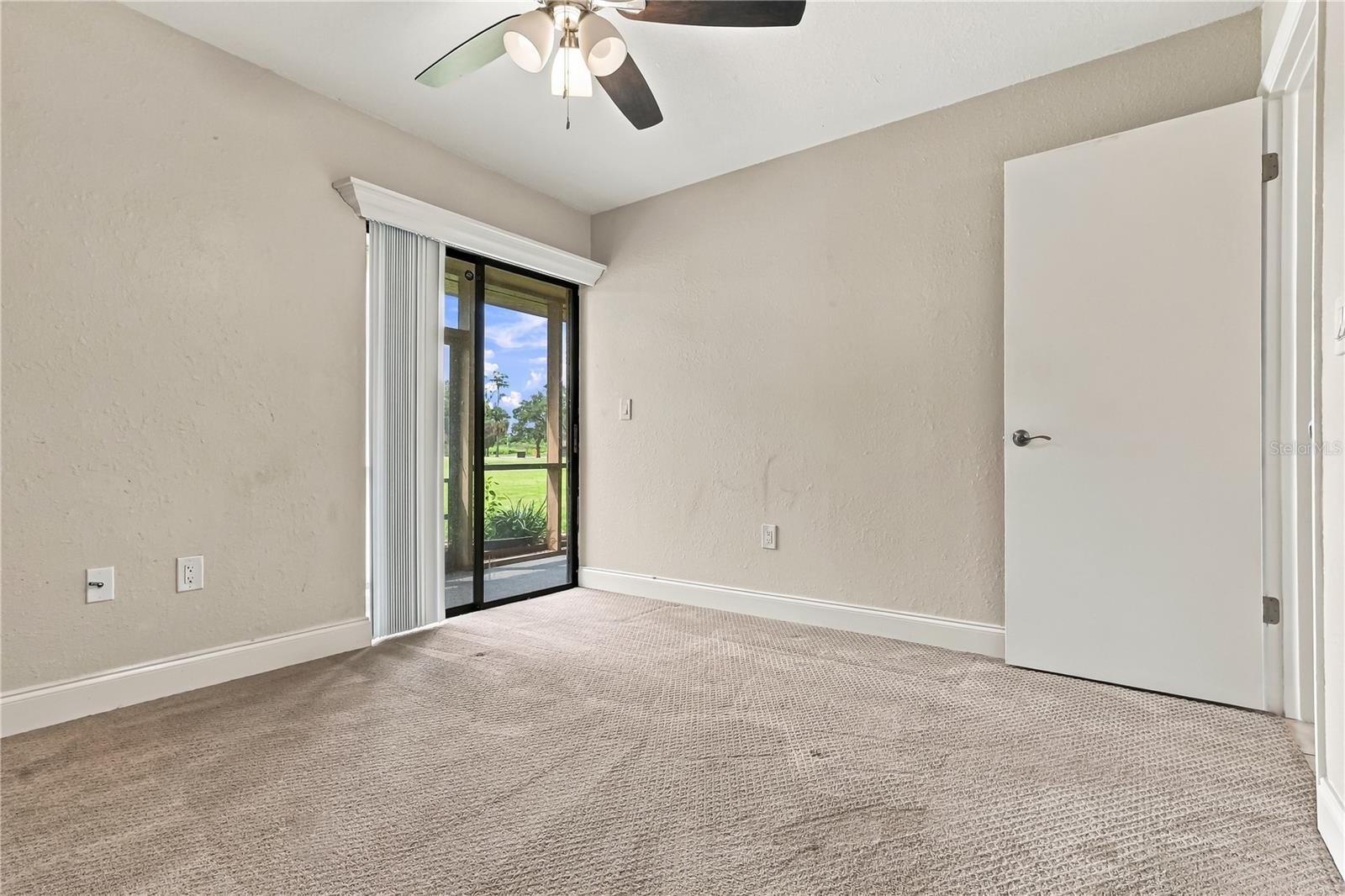260 MICHAELS CIR — photo 37